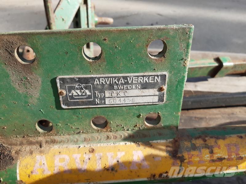  SLÅTTERBALK AVA ARVIKA Газонні і лукові косилки