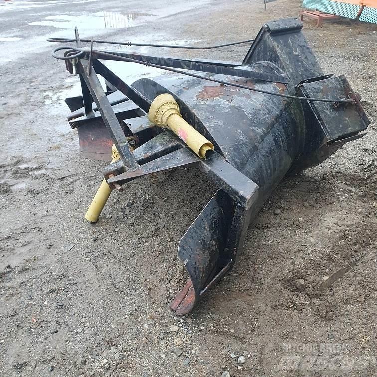  V-SLUNGA 2M Інше дорожнє і снігозбиральне обладнання