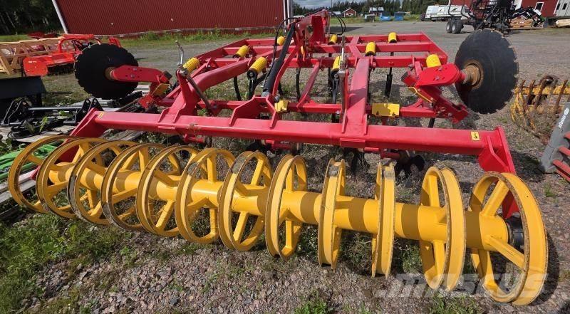 Väderstad Cultus 300 Інші землеоброблювальні машини і додаткове обладнання