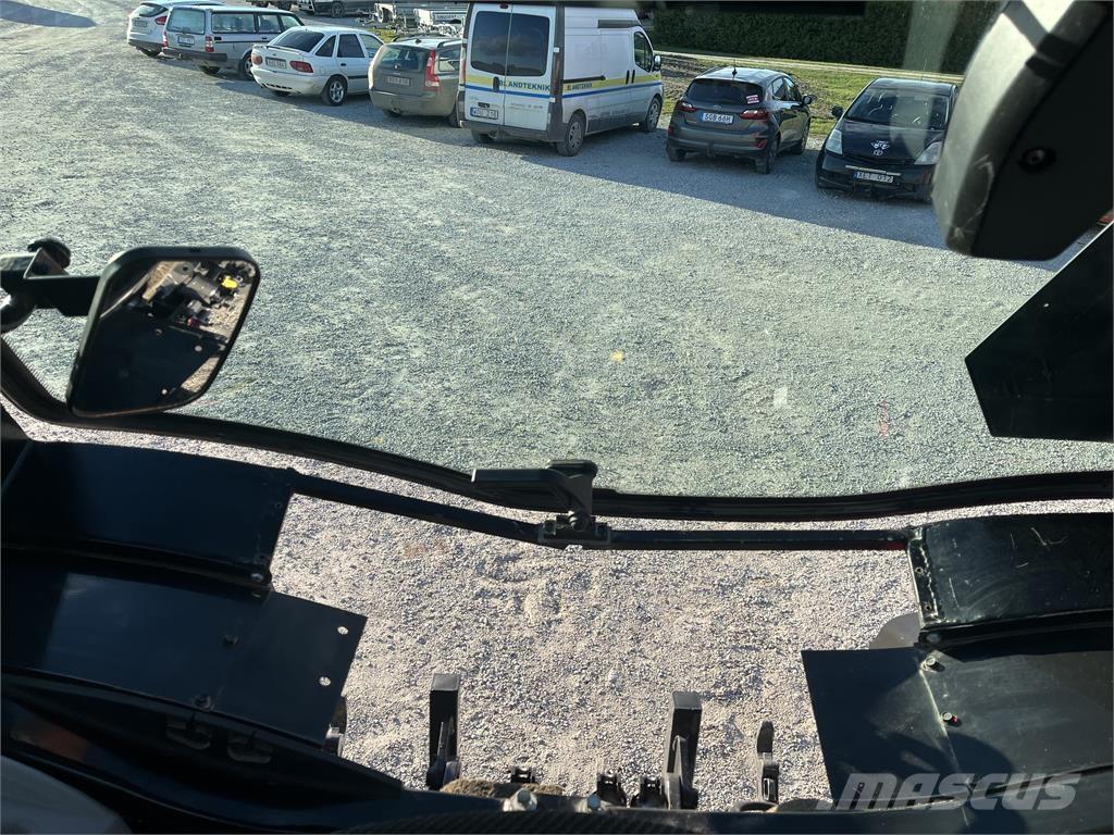 Valtra A 84 Трактори