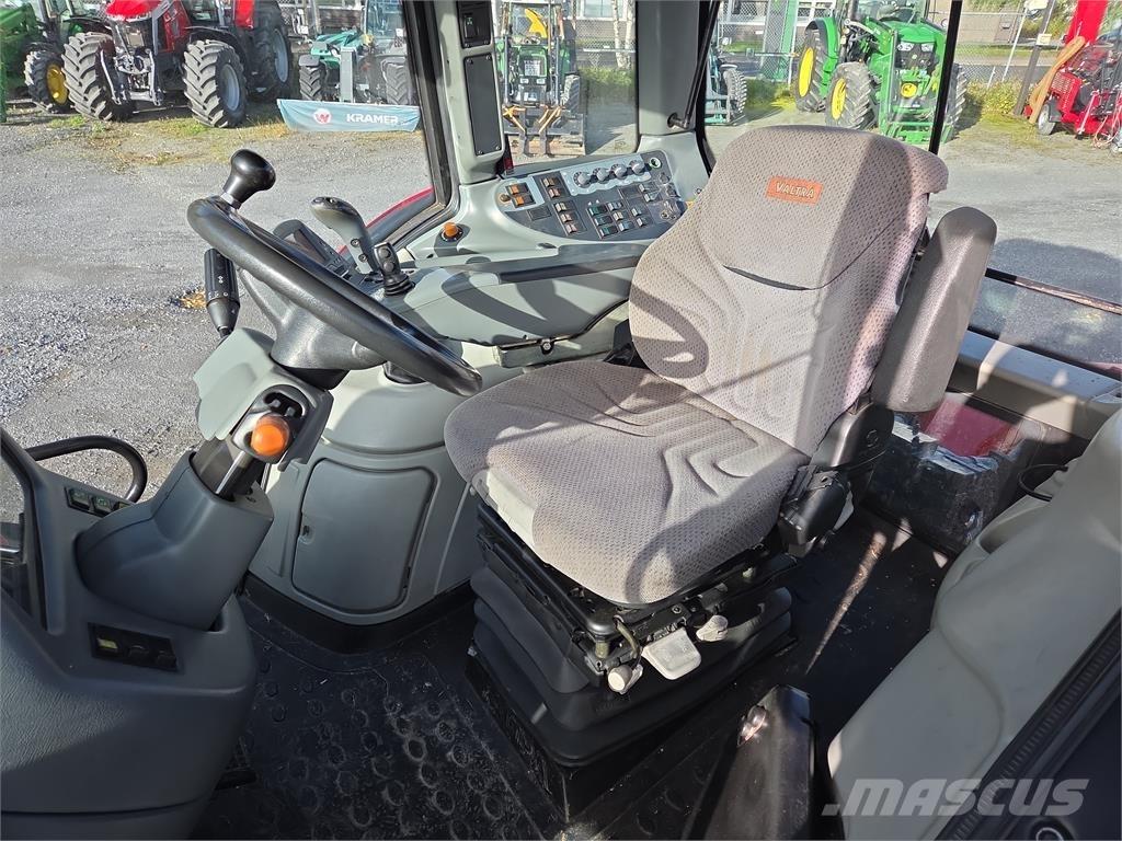 Valtra N121 Трактори