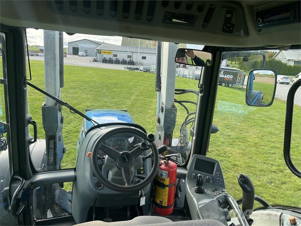 Valtra T151 E Трактори
