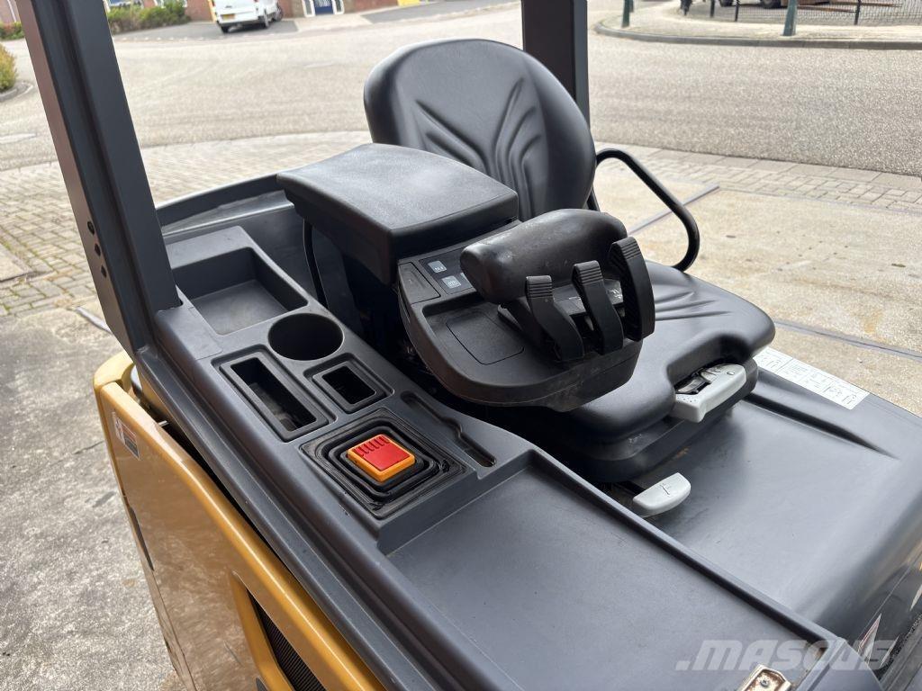 CAT 2ET4000 Електронавантажувачі