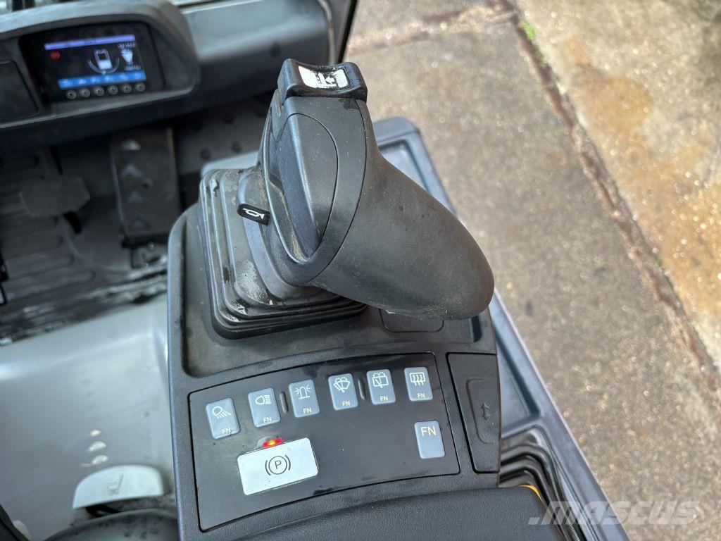 Jungheinrich EFG 216k Електронавантажувачі