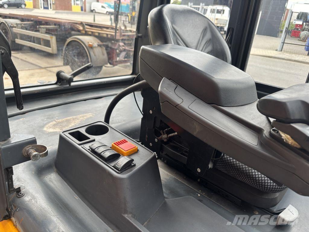 Jungheinrich EFG545 Електронавантажувачі