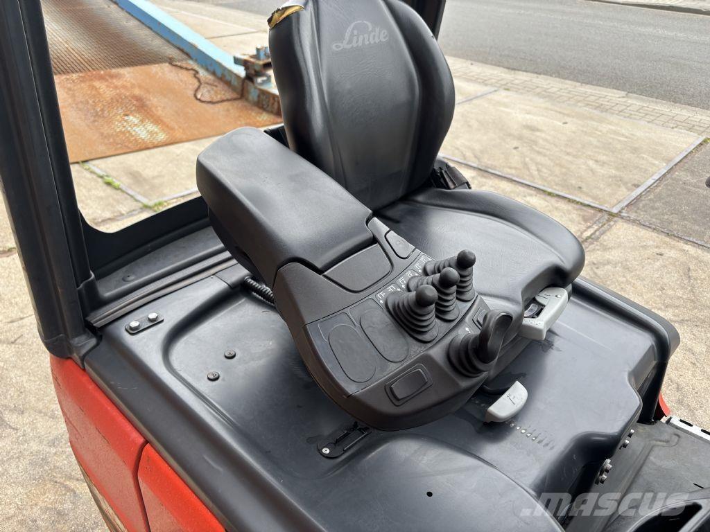 Linde E14-02 Електронавантажувачі