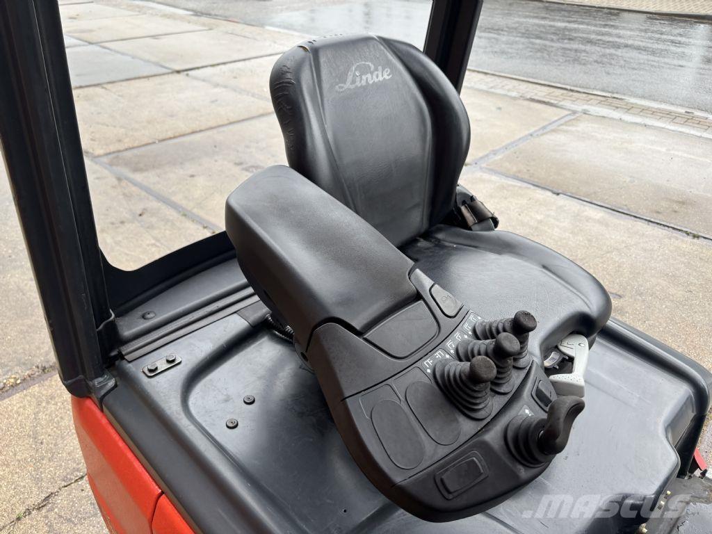 Linde E14-02 Електронавантажувачі