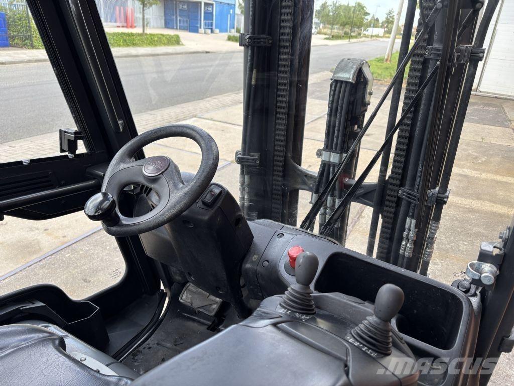 Linde E25HL-01/600 Електронавантажувачі