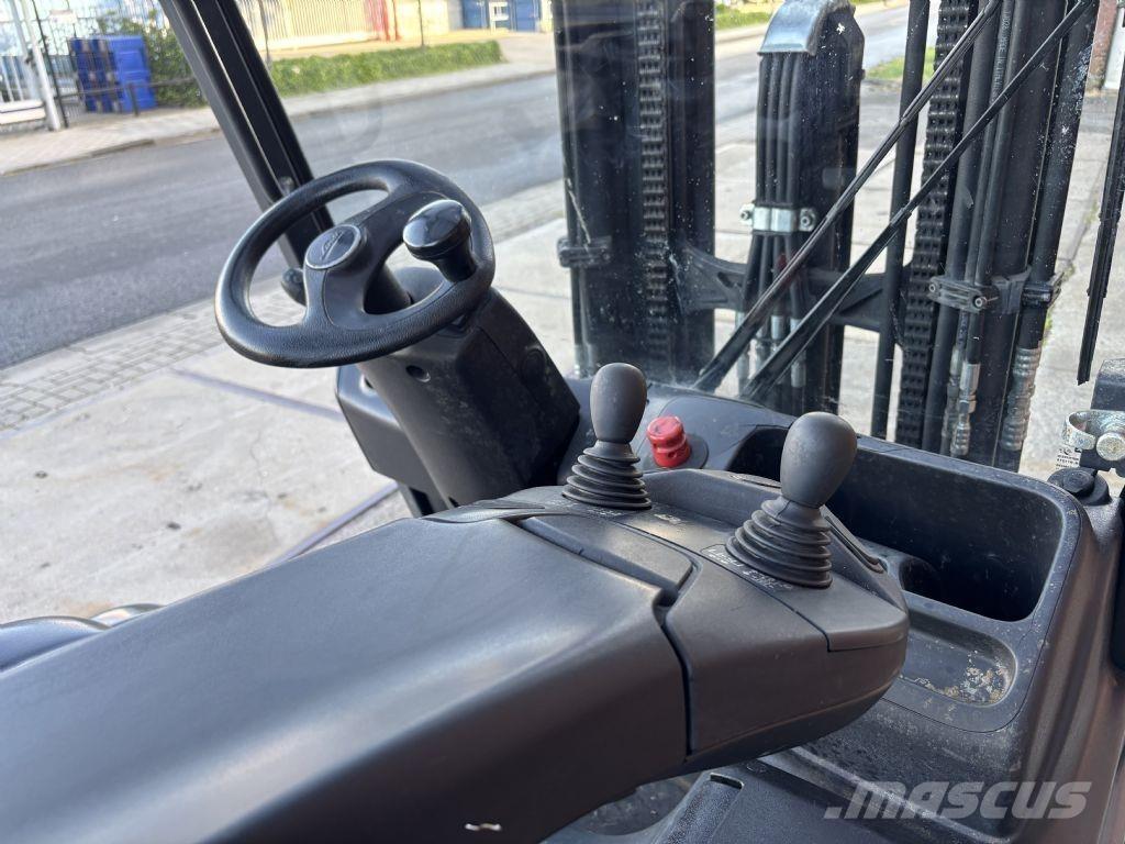 Linde E25HL-01/600 Електронавантажувачі