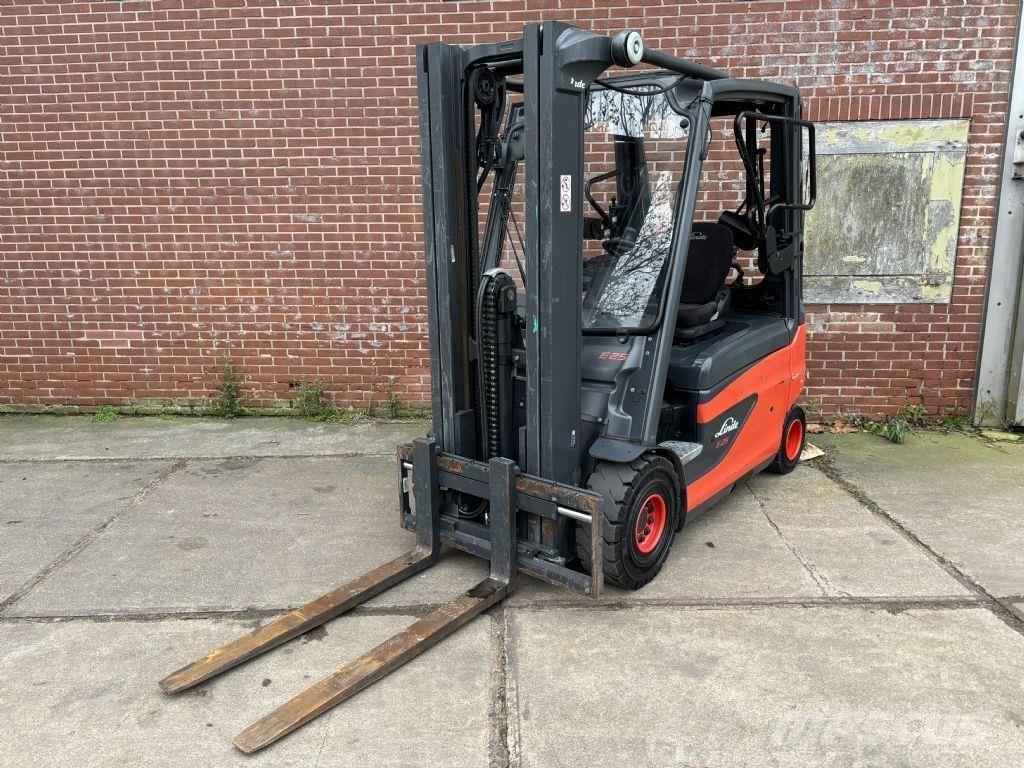 Linde E25L-01 Електронавантажувачі