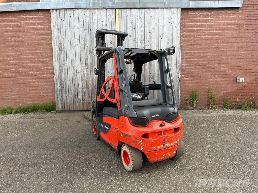 Linde E30-01 Електронавантажувачі