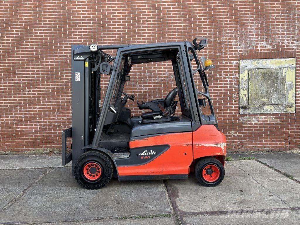 Linde E30-01 Електронавантажувачі