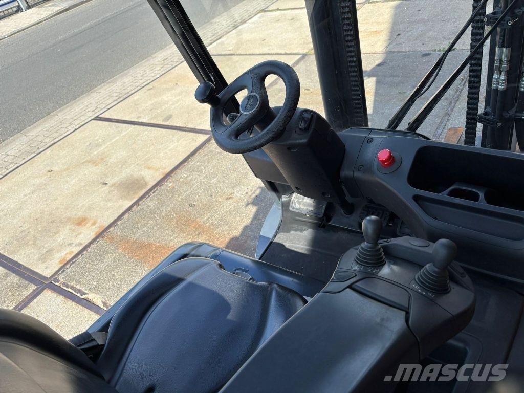 Linde E30L-01 Електронавантажувачі
