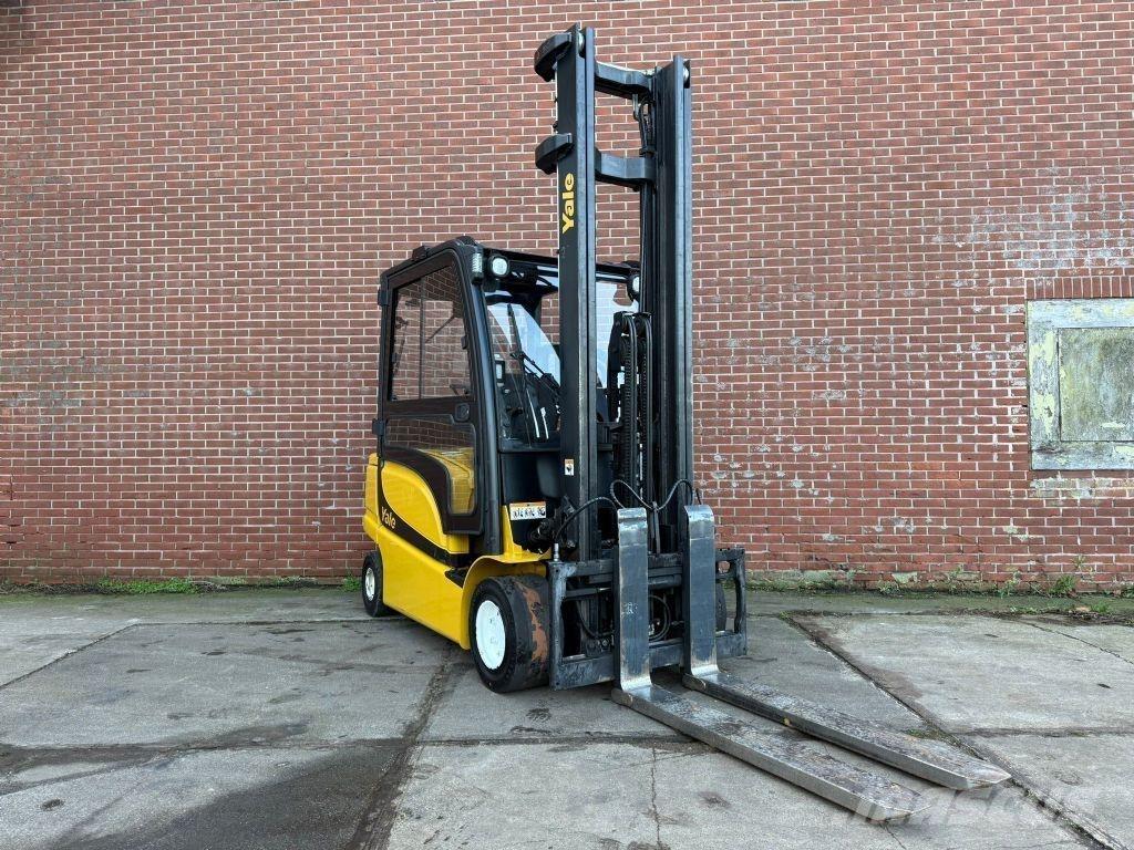 Yale ERP35VL F2945 Електронавантажувачі