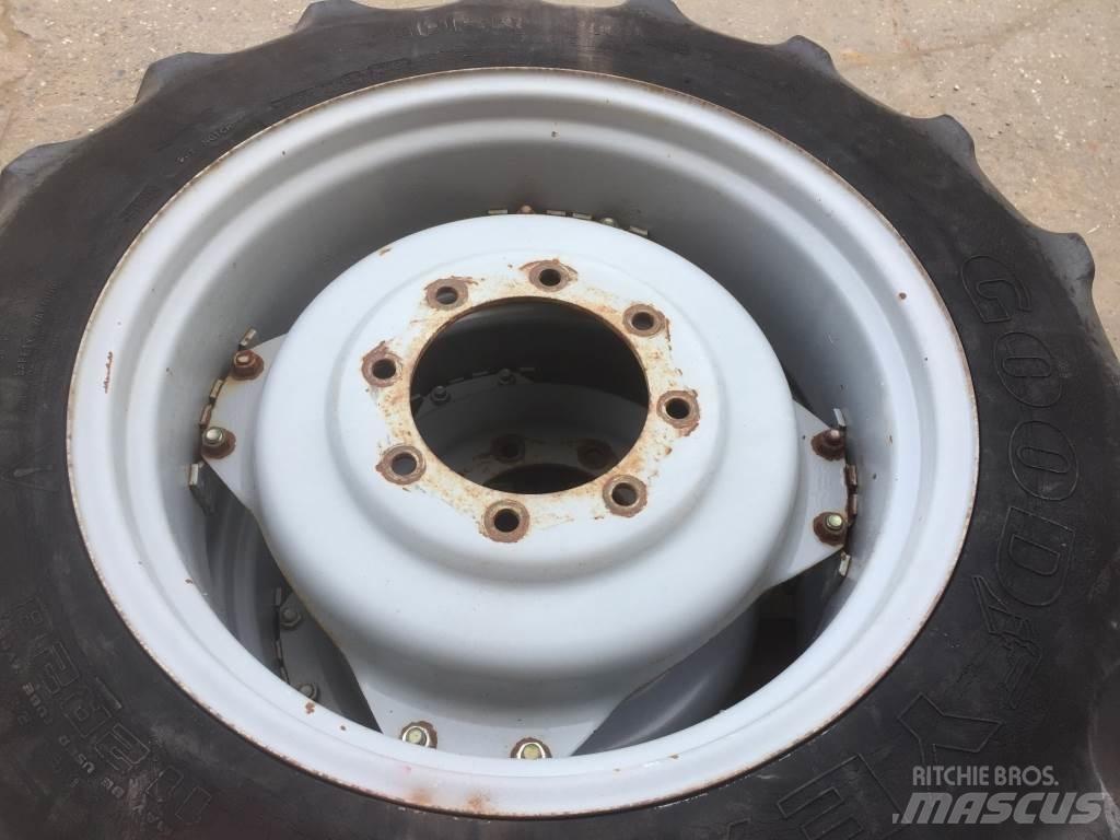 Goodyear  Інше додаткове обладнання для тракторів