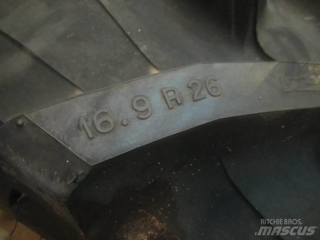 Pirelli  Інше додаткове обладнання для тракторів