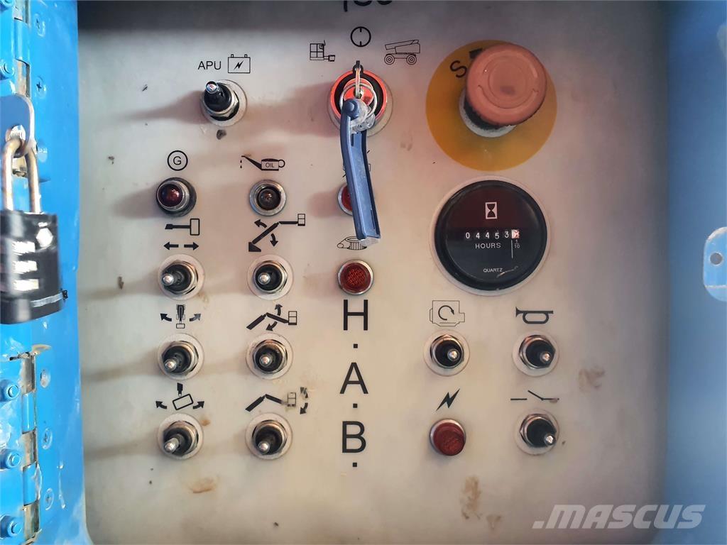 HAB T22 JD 4 WD Телескопічні підйомники