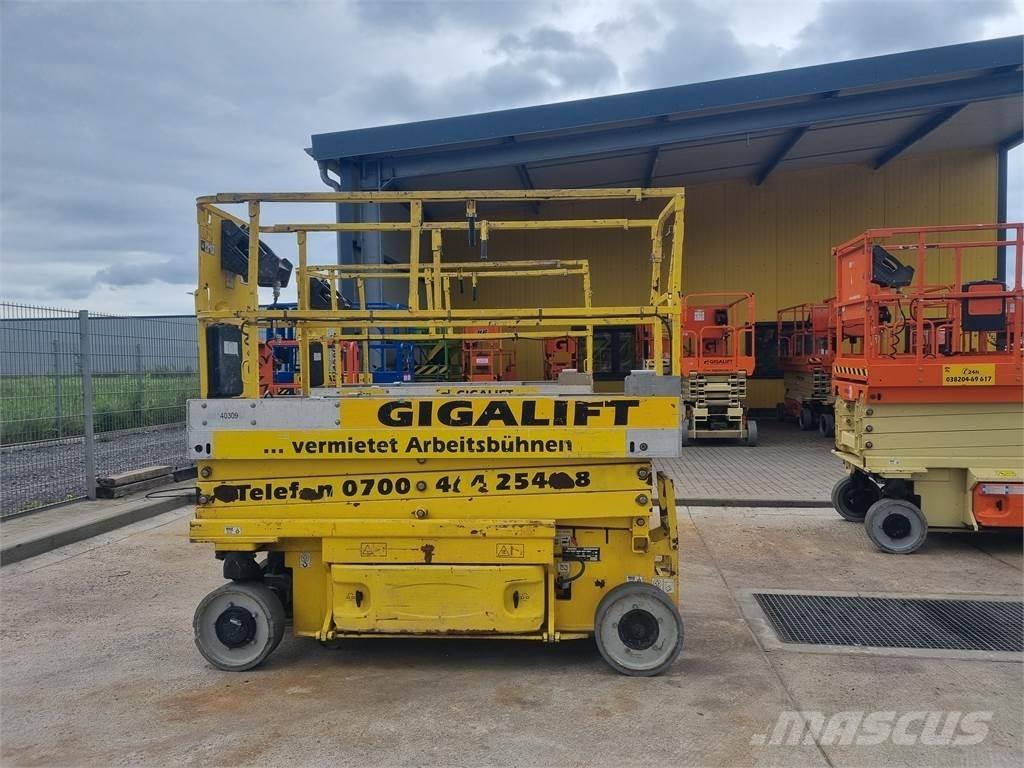 JLG 2030 ES Підйомники-ножиці
