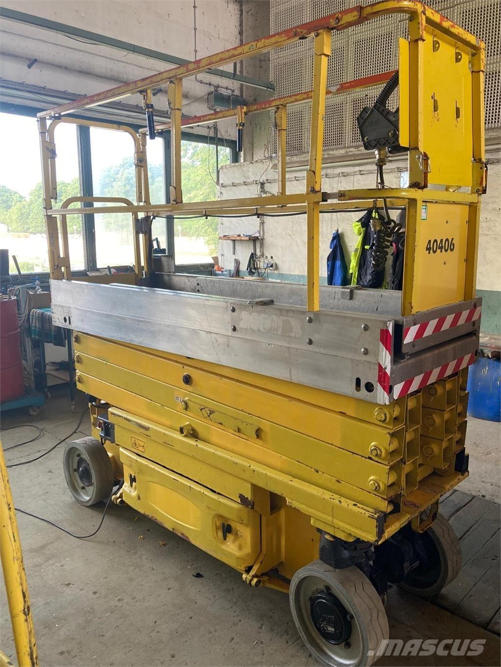 JLG 2630 ES Підйомники-ножиці