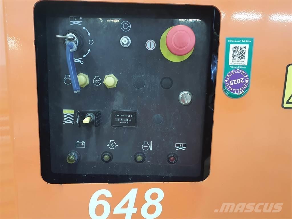 JLG 430LRT Підйомники-ножиці
