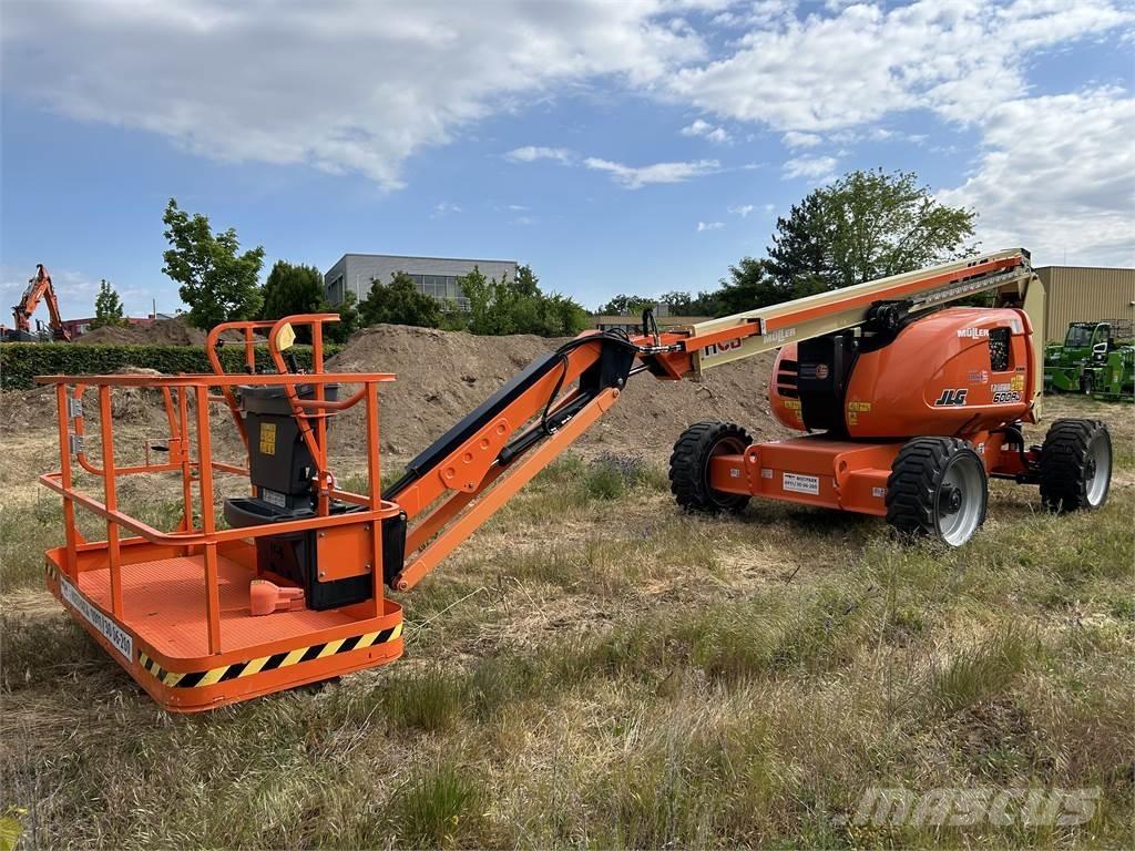 JLG 600AJ Колінчаті підйомники