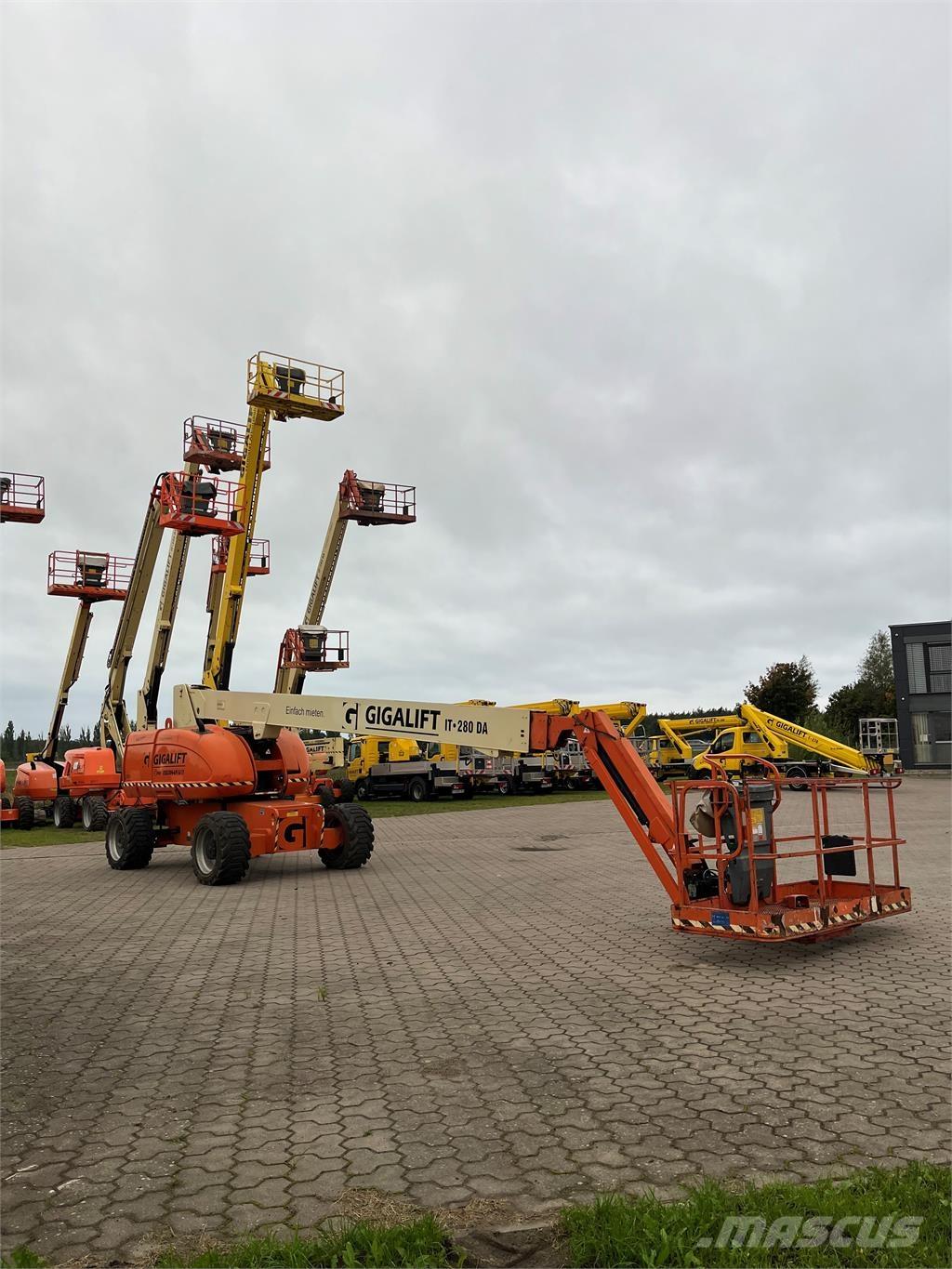JLG 860 SJ Телескопічні підйомники