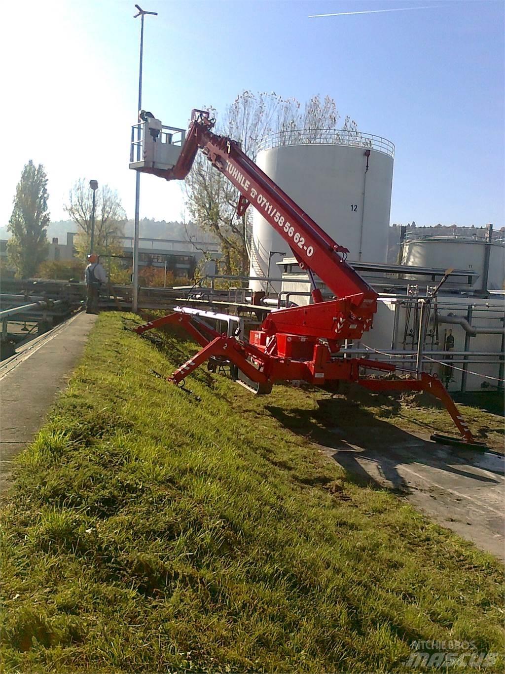 Teupen Leo 30 Компактні самохідні стрілові підйомники
