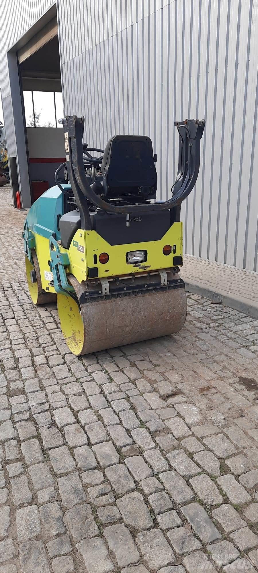 Ammann ARX23 Котки тротуарні