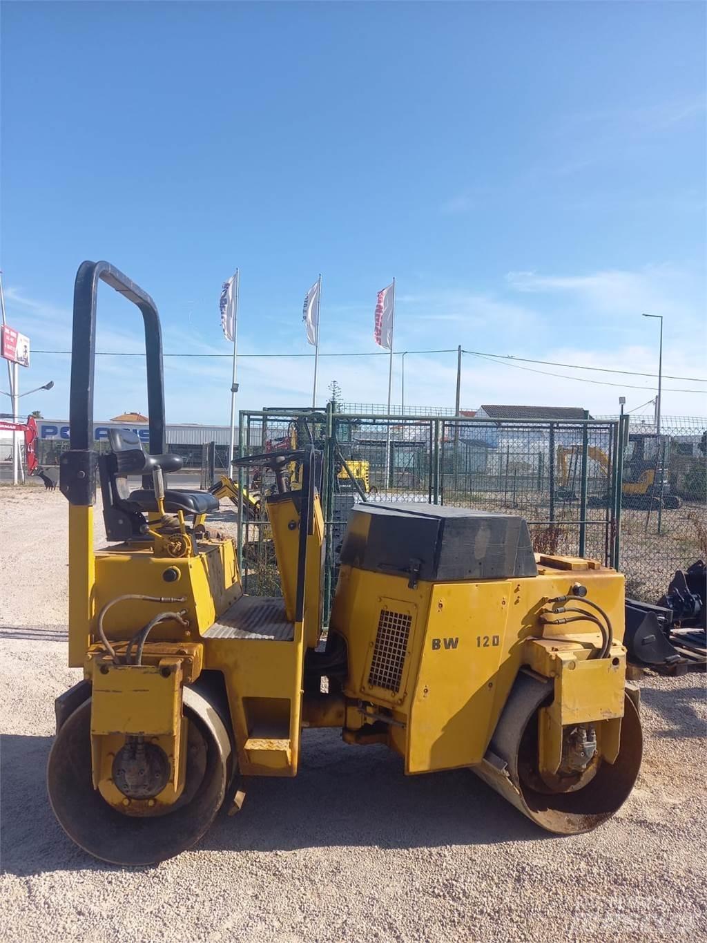 Bomag BW120AD Котки тротуарні