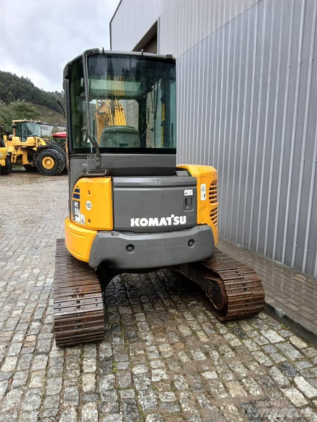 Komatsu PC50MR-2 Міні-екскаватори < 7т