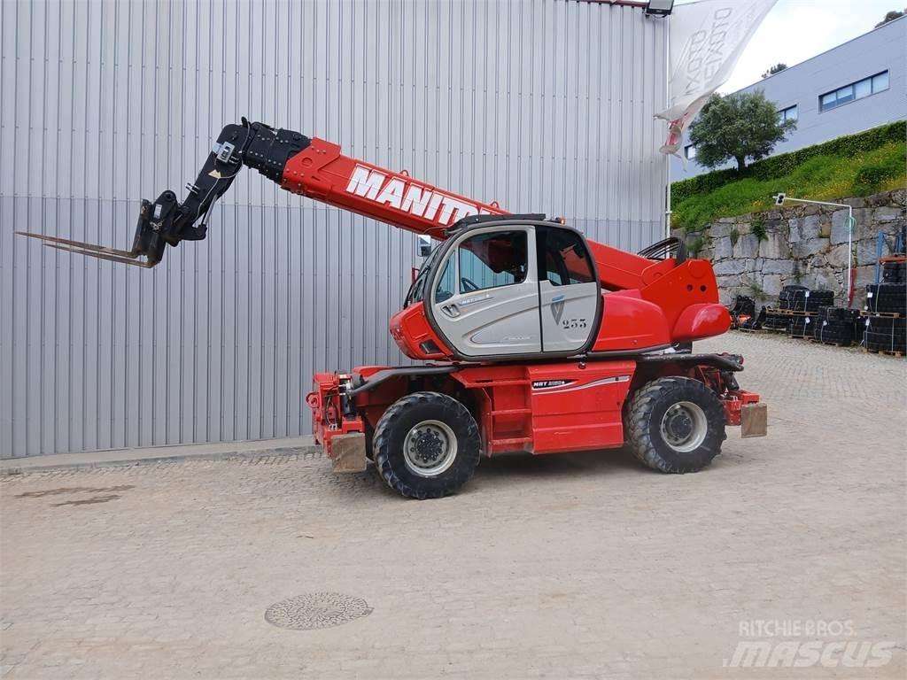 Manitou MRT2150+ Річ-трак із високим підйомом