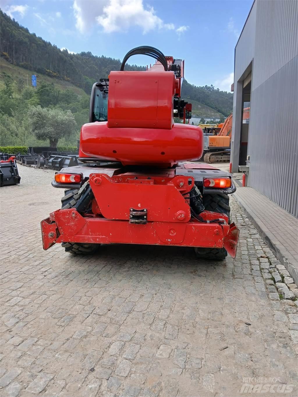Manitou MRT2150+ Річ-трак із високим підйомом