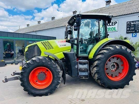 CLAAS ARION 640 Трактори