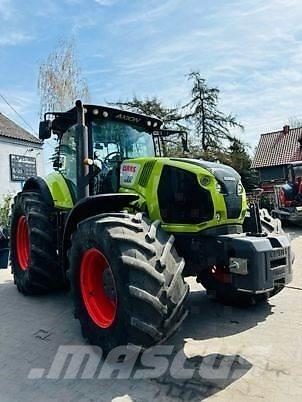 CLAAS AXION 840 Трактори