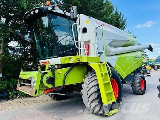CLAAS Tucano 450 APS Зернозбиральні комбайни