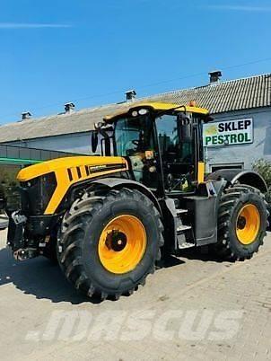 JCB FASTRAC 4220 Трактори