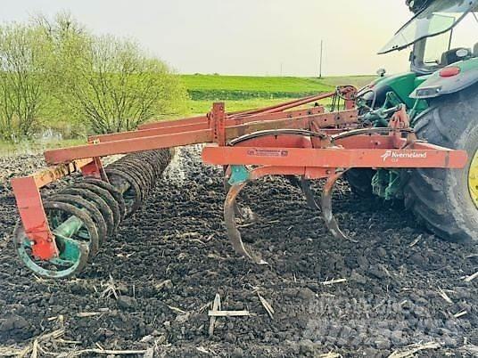 Kverneland CLB Культиватори