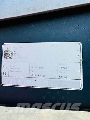 Valtra N101 Трактори