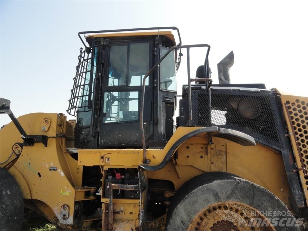 CAT 950k Фронтальні навантажувачі