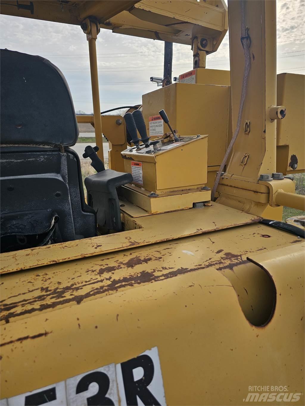 CAT D5N LGP Гусеничні бульдозери