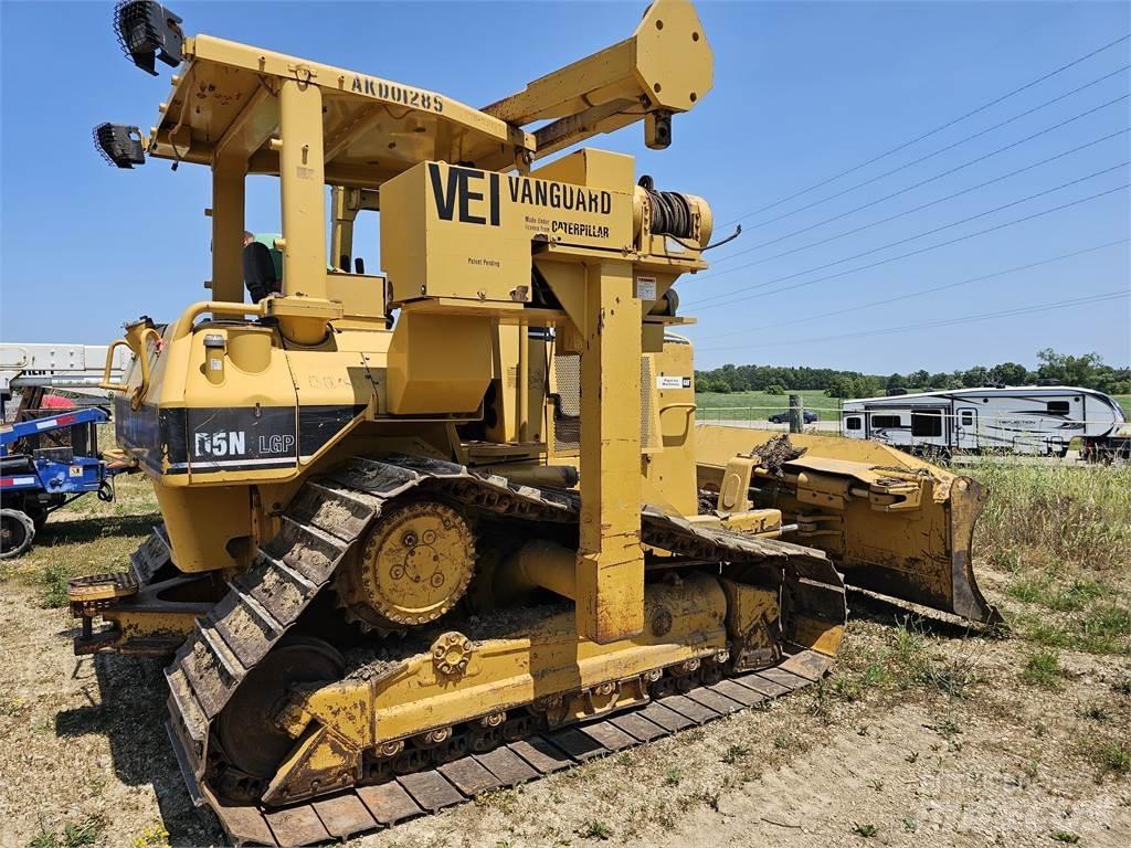 CAT D5N LGP Гусеничні бульдозери