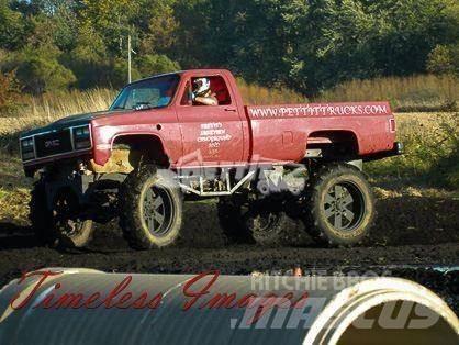GMC K2500 Будтехніка - Інші
