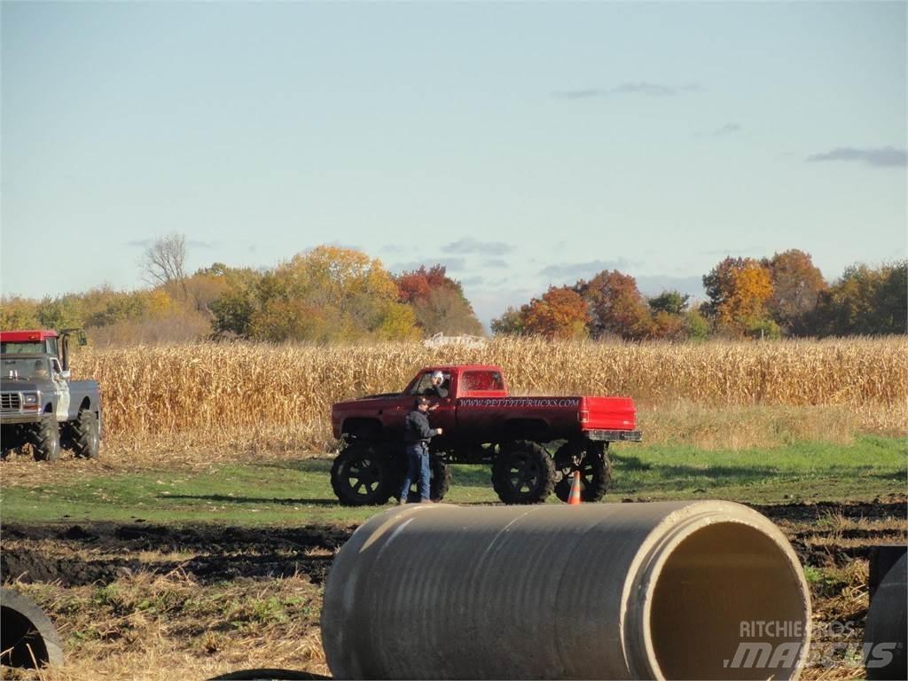 GMC K2500 Будтехніка - Інші