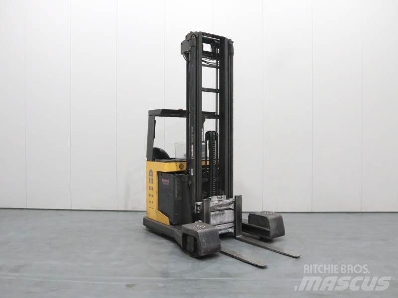 Atlet UFS200 DTFV RG 755 Чотириходові річ-траки