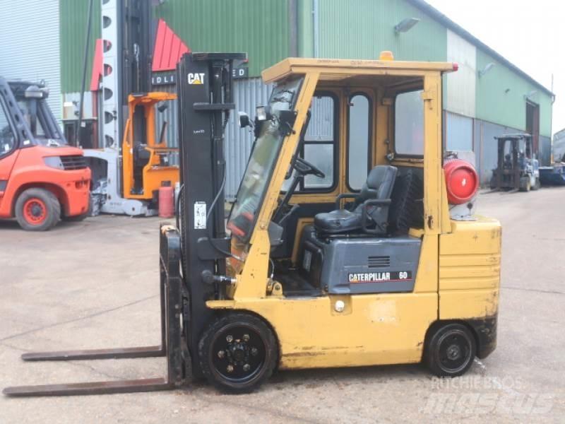 CAT GC30 Газові навантажувачі