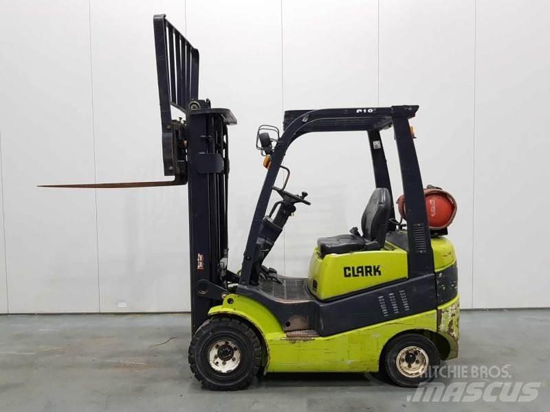 Clark C18L Газові навантажувачі