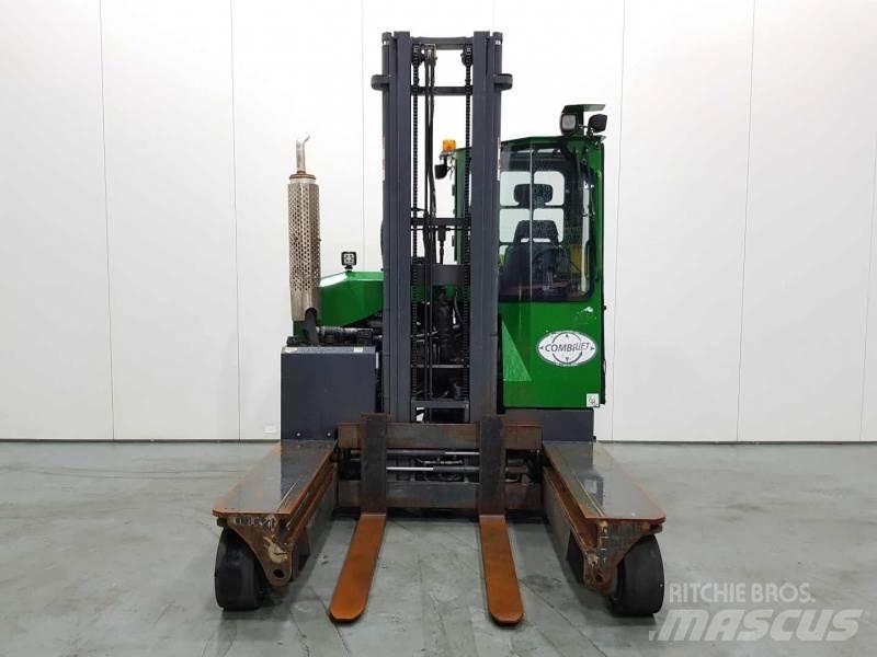 Combilift C3000 Чотириходові річ-траки