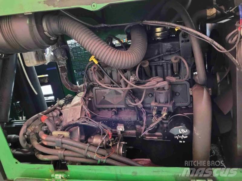 Combilift C3000GST Газові навантажувачі