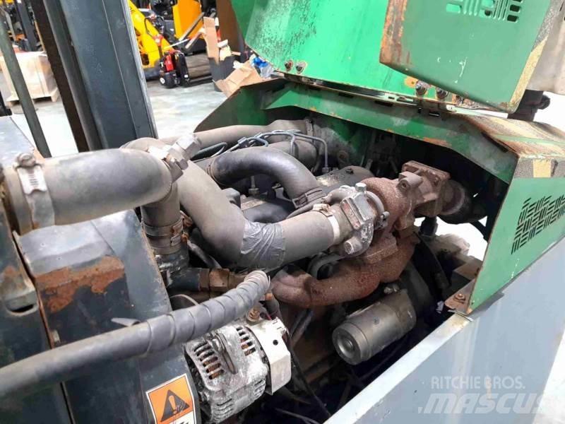 Combilift C3500 Чотириходові річ-траки