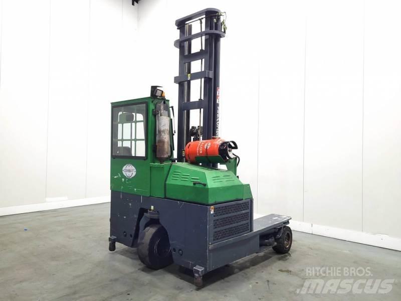 Combilift C4000 Чотириходові річ-траки